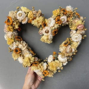 dried flower wreath, American grown flowers, flower farm wreath, iron meadows flower farm, dried flowers, wreath sale