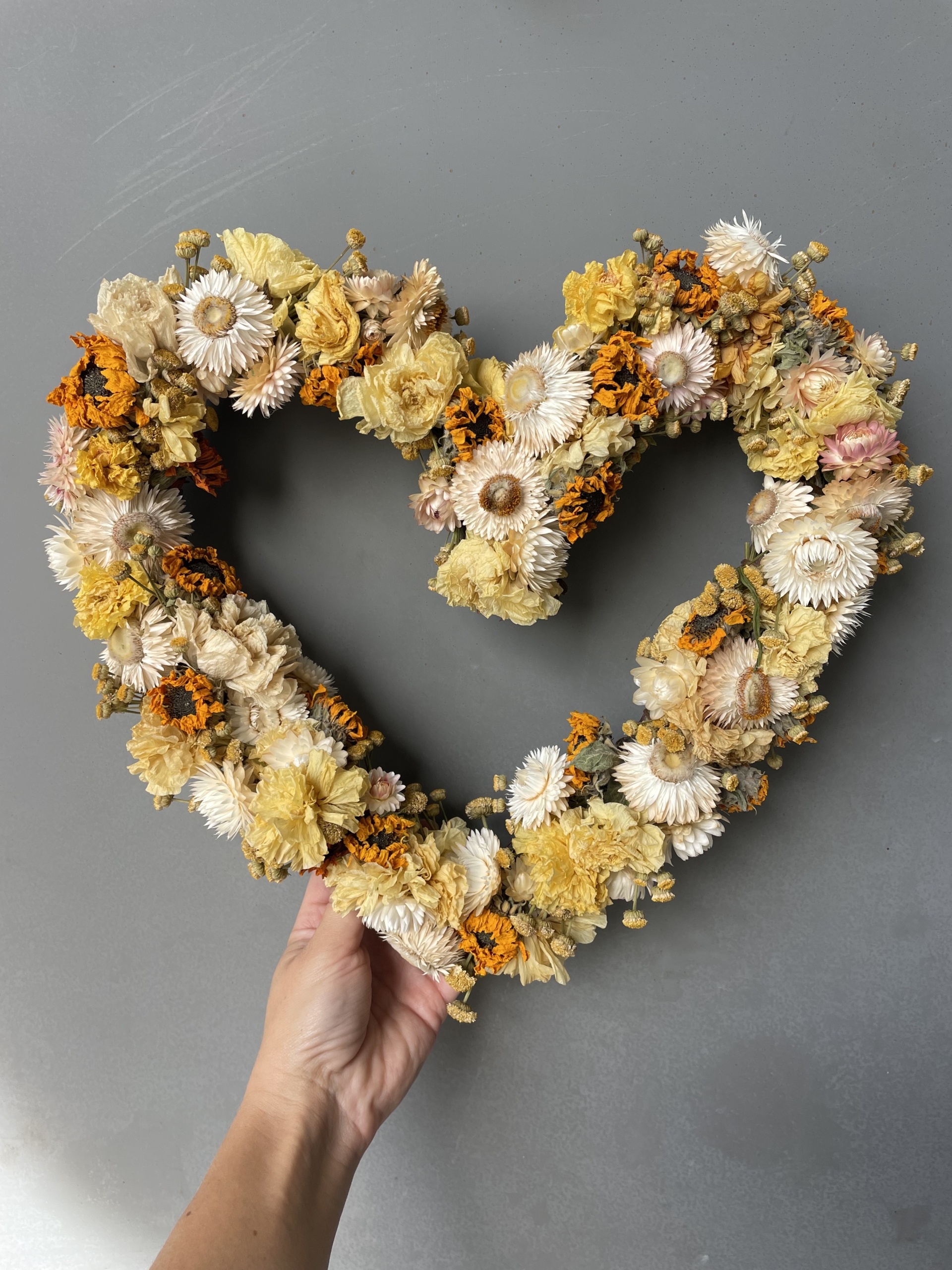 dried flower wreath, American grown flowers, flower farm wreath, iron meadows flower farm, dried flowers, wreath sale