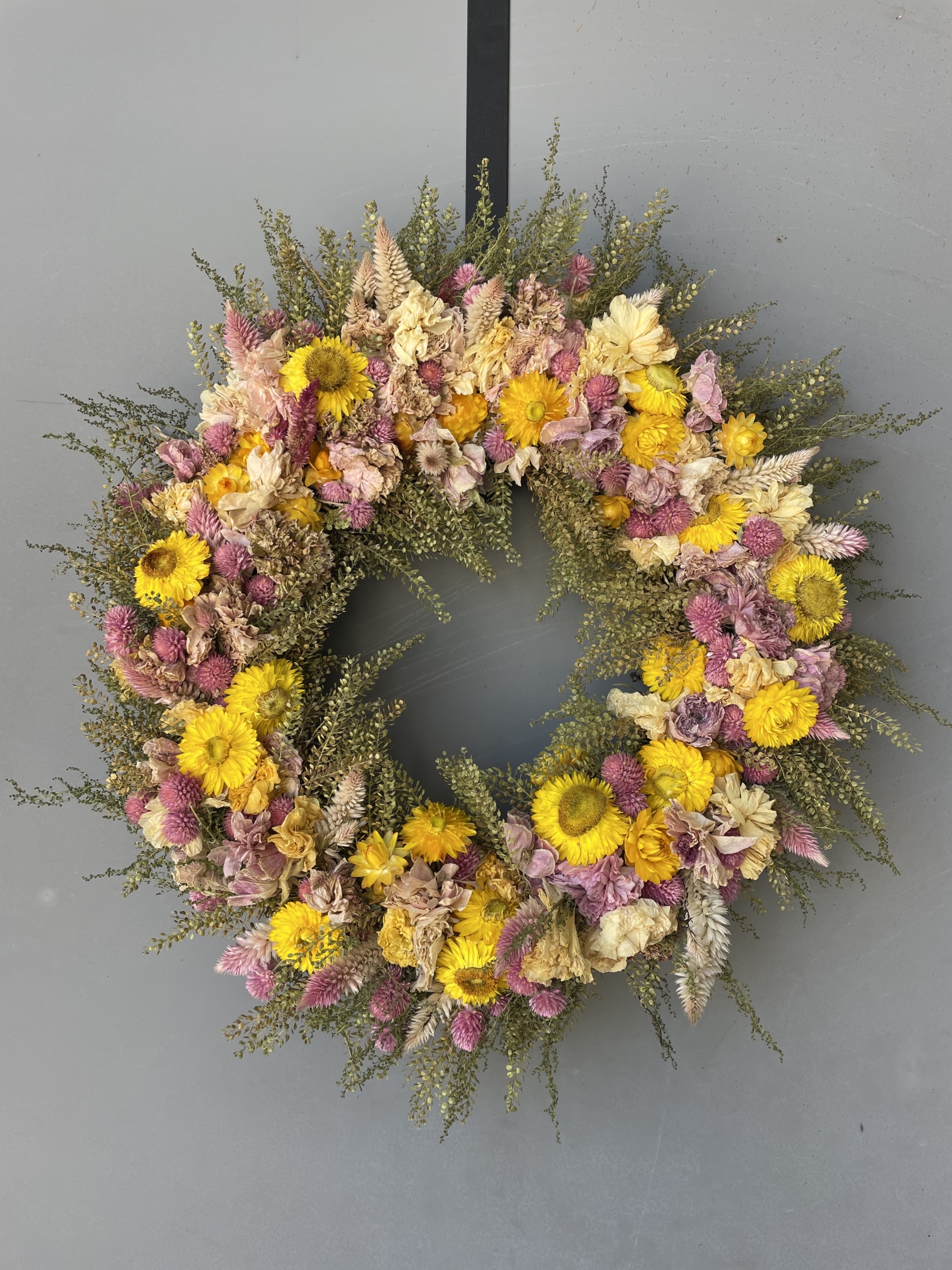 dried flower wreath, American grown flowers, flower farm wreath, iron meadows flower farm, dried flowers, wreath sale